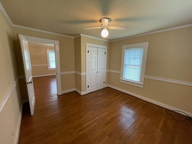 Building Photo - Cozy 2/1 House in Shannon $1,195