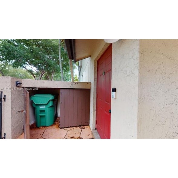 Building Photo - 11212 SW 132nd Ct W