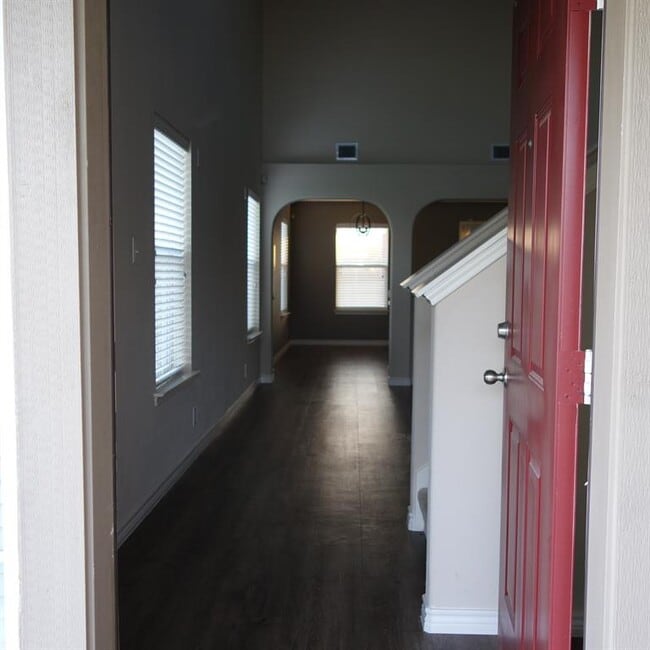 Building Photo - 109 Caddis Cv