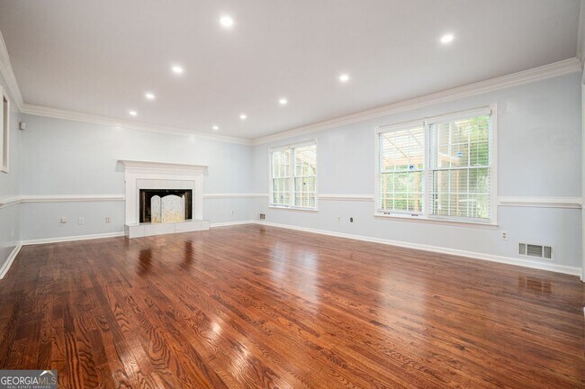 Building Photo - 983 Bridgegate Dr NE