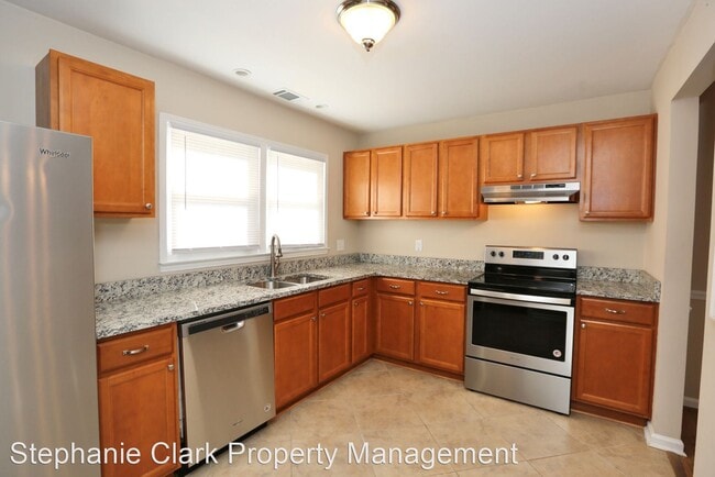 Building Photo - 3 br, 2.5 bath House - 2216 Sedgewick Drive
