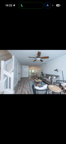 Building Photo - 444 Doane Way