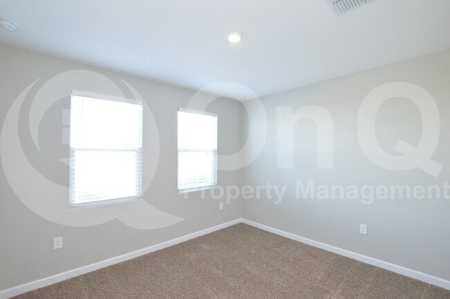 Building Photo - 36604 N Asturian Vly Wy