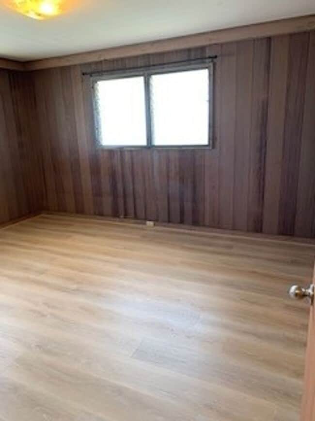 Building Photo - 3532 Edna St