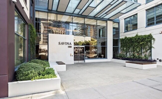 Building Photo - Panoramic Bayfront Luxury Living in the Heart of Little Italy