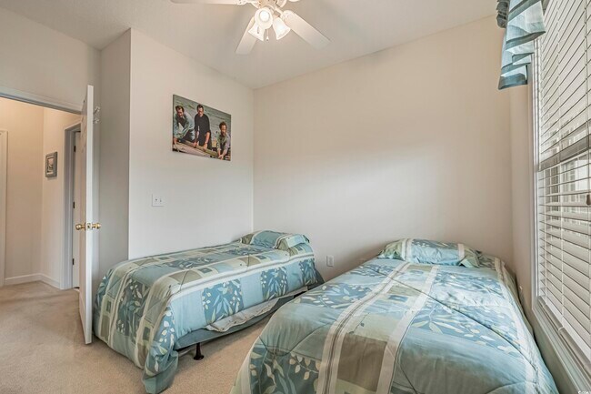 Building Photo - 500 Wickham Dr