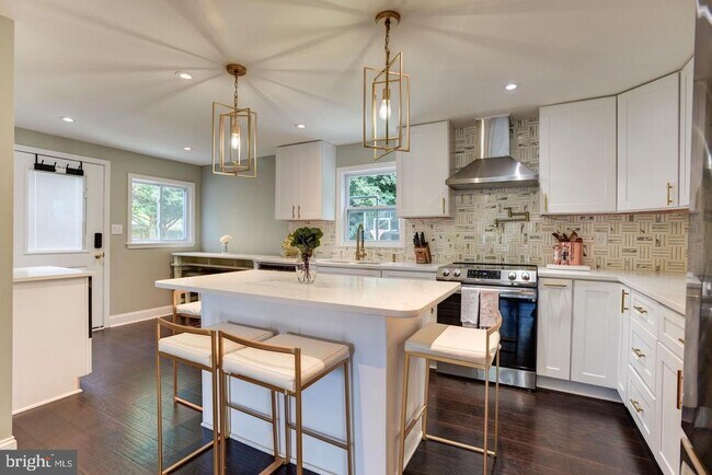 Building Photo - 7310 Torran Rocks Way