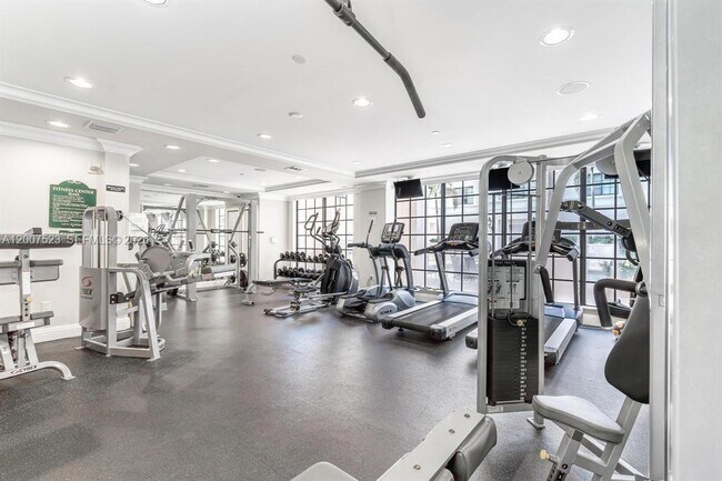 Building Photo - 233 S Federal Hwy