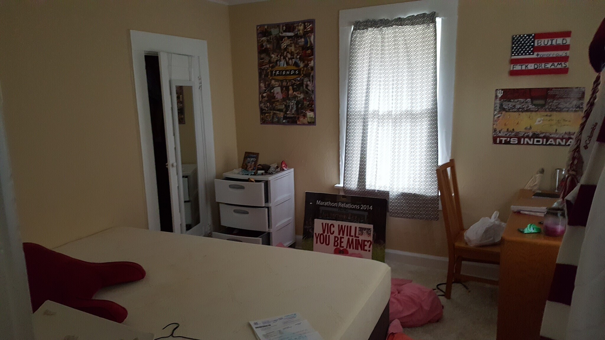 Building Photo - 1120 N Lincoln St