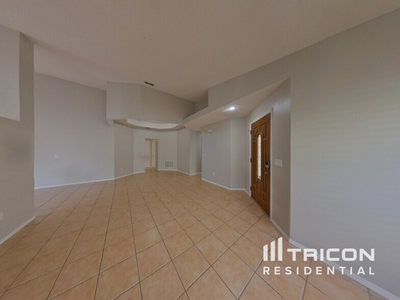 Building Photo - 11338 Cypress Leaf Dr