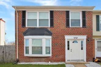 Building Photo - 3767 Upland Rd