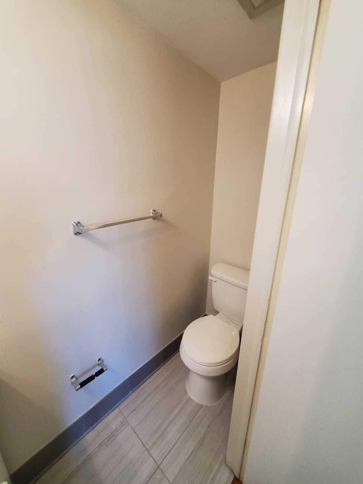 Building Photo - 534 Church Rd