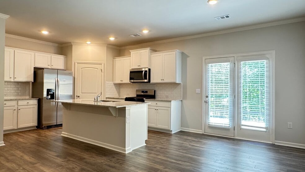 Building Photo - 3190 Greyton Dr
