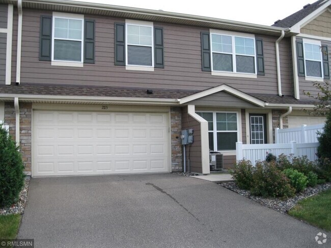 Building Photo - 2113 Cedar Grove Trl