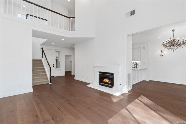 Building Photo - 52 Brigmore Aisle