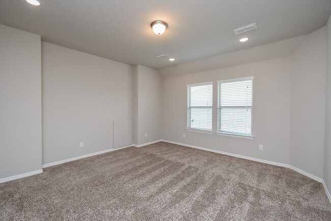 Building Photo - 4355 Thornapple Hills Ct