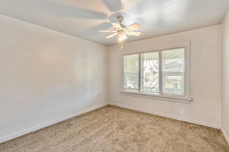 Building Photo - 826 E Coatsville Ave