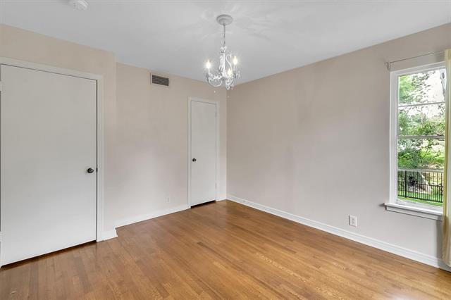 Building Photo - 5024 Rexton Ln