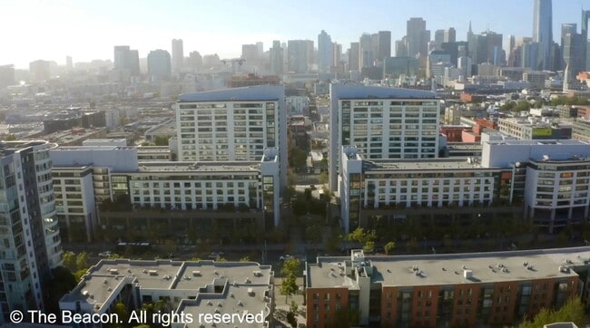 Building Photo - Stylish 1BR Condo in Prime Mission Bay Loc...