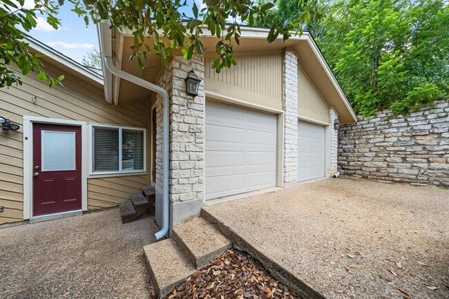 Building Photo - 3504 Wendel Cove