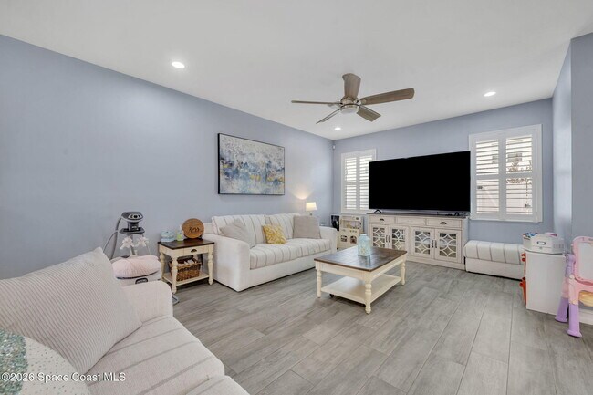 Building Photo - 1445 Isabella Dr