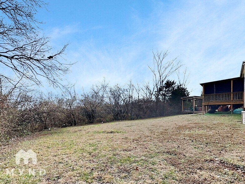 Building Photo - 305 Burlwood Ct