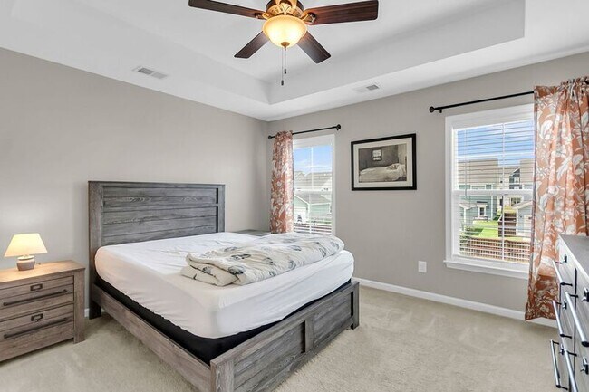 Building Photo - 534 Alderly Dr