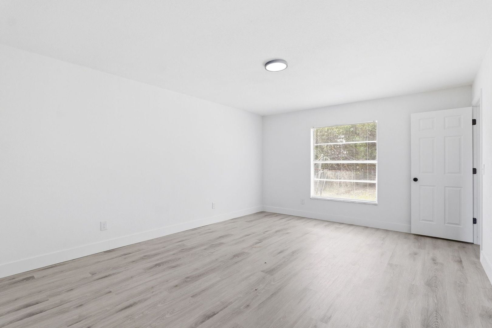 Building Photo - 1214 Pace Dr NW