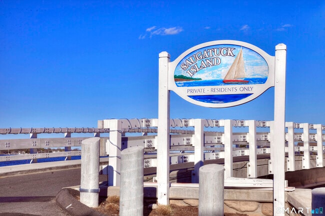 Building Photo - 26 Island Way