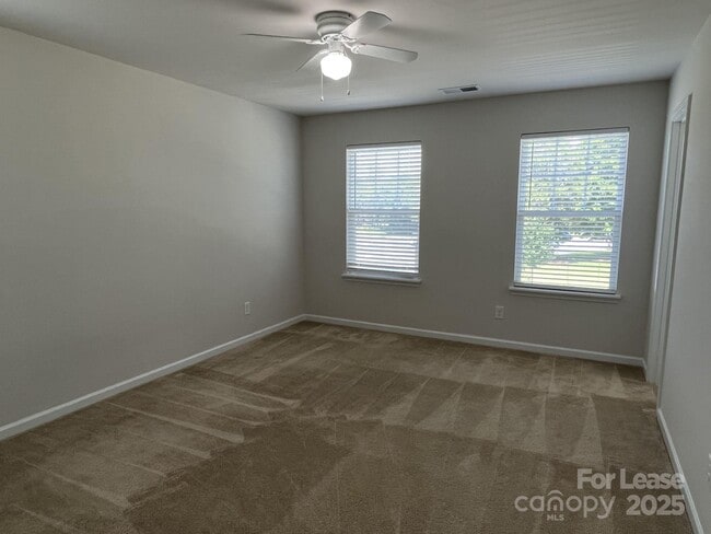 Building Photo - 7447 Jane Parks Way