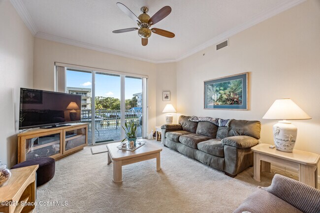 Building Photo - 540 S Banana River Dr