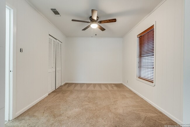 Building Photo - 811 Cottonwood Ave