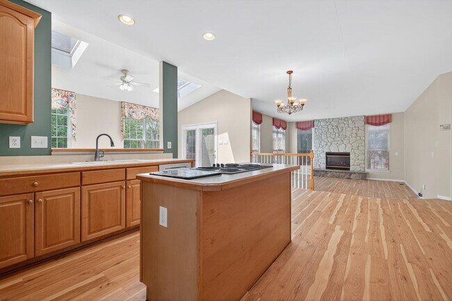 Building Photo - 12031 Arista Manor Way