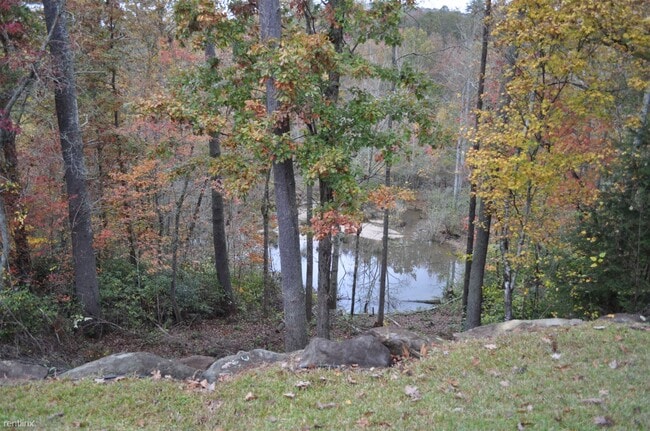 Building Photo - 103 Trout Lily Ln