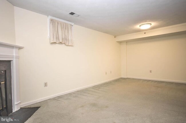 Building Photo - 9440 William Kirk Ln