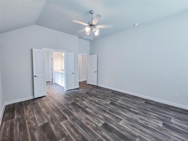 Building Photo - 3068 Sunmoon Ln
