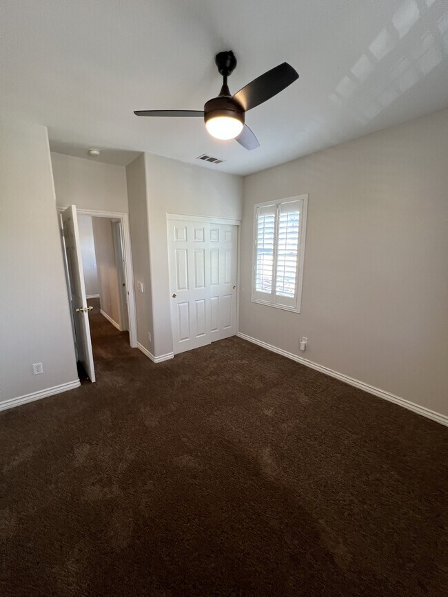 Building Photo - 28839 Chatham Ln