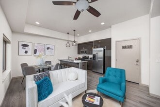 Building Photo - 2 Bed 2 Bath Condo With Mountain Views In Recently Developed Steel Yards Neighborhood.