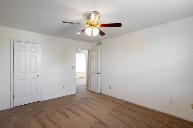 Building Photo - 3513-3515 Delmar Ct.