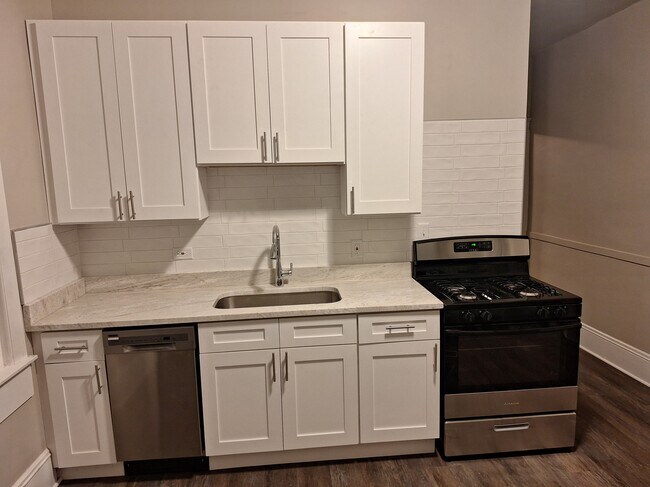 Primary Photo - 13251 S Commercial Ave