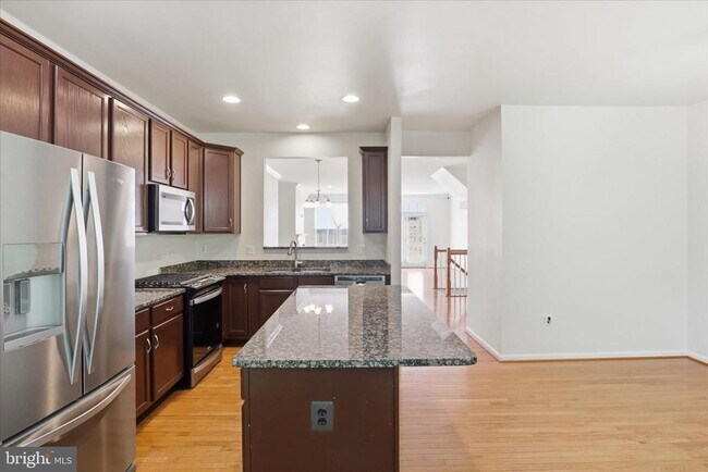 Building Photo - 4951 Chaste Tree Pl