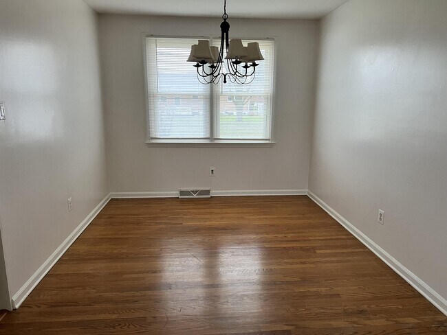 Building Photo - 1130 Musket Rd