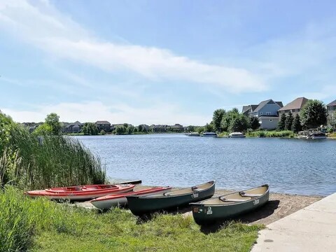 Building Photo - 2411 121st Cir NE
