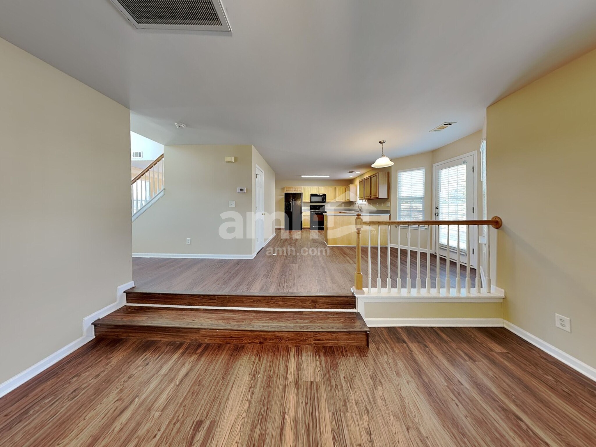 Building Photo - 112 Dunnell Rd