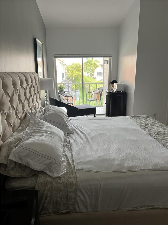 Building Photo - 3535 Magellan Cir