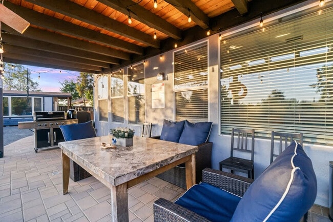 Building Photo - 1107 Shadowcrest Ln