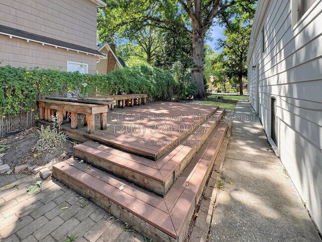 Building Photo - 2124 N 15th St