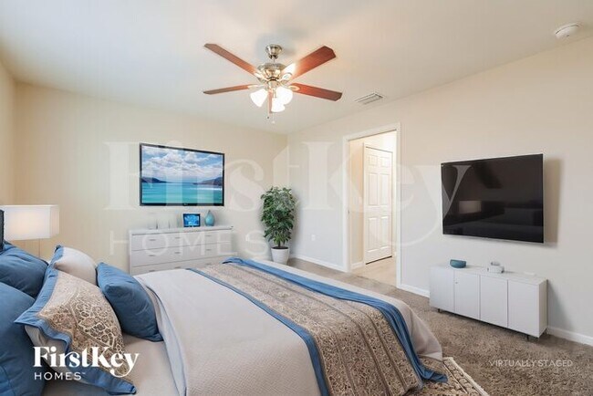 Building Photo - 3008 45th St SW