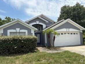 Building Photo - Cute Mt Dora Home, Great location. Many up...