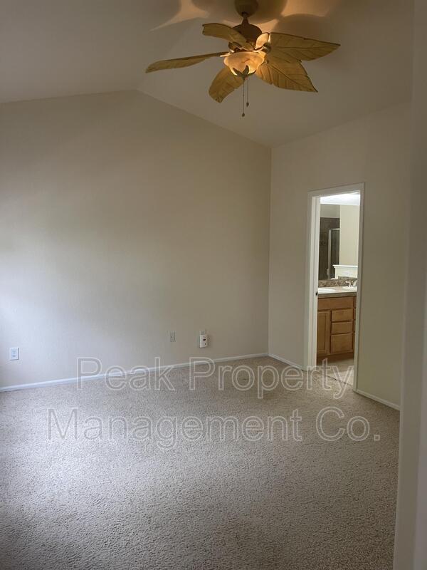 Building Photo - Precision Dr, 3903 Unit F